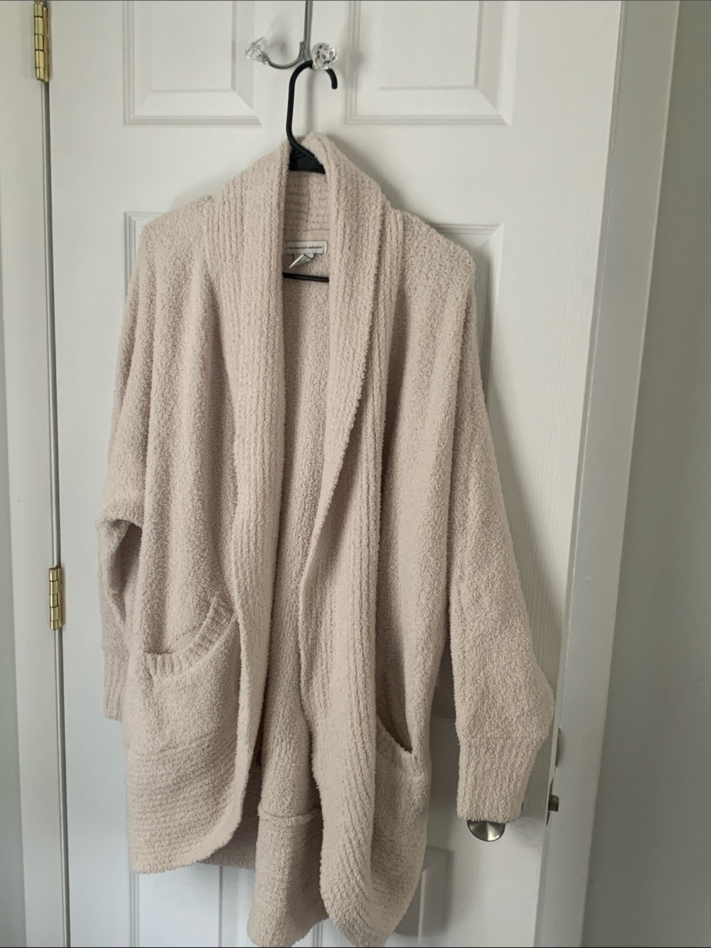 cupcakes & cashmere Plush Open-Front Cream Cardigan with Pockets